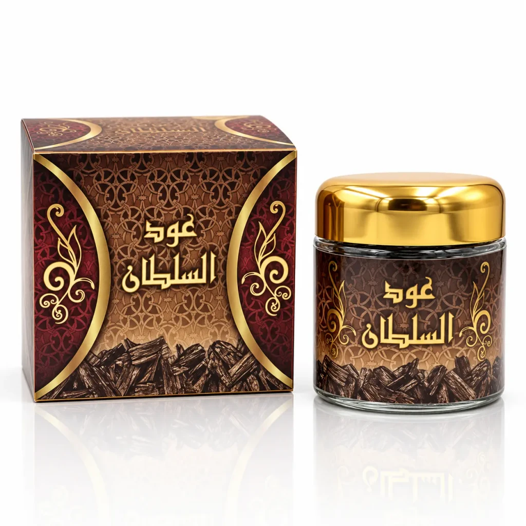 عبوة Oud Al Sultan وعلبتها باللونين البني والذهبي، من كتالوج البخور.